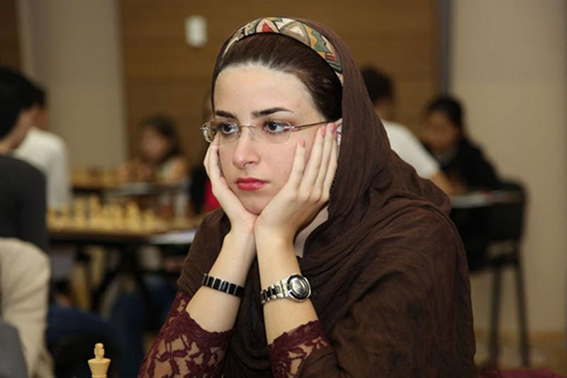 Iranian-born International Master of Chess - Dorsa Derakhshani. In this  picture, she's playing for the United States. : pics