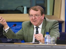 Struan Stevenson: Protests in Iraq and Lebanon Are Becoming Very Worrying for Iran Developments in Iraq and Lebanon, two Arab states where the Iranian regime boasted of controlling their capitals, are becoming very worrying for the Islamic Republic of Iran.