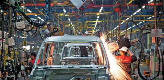 Irans_car_industry-533×261