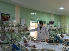 Iran: Coronavirus Fatalities Surpass 493,600
