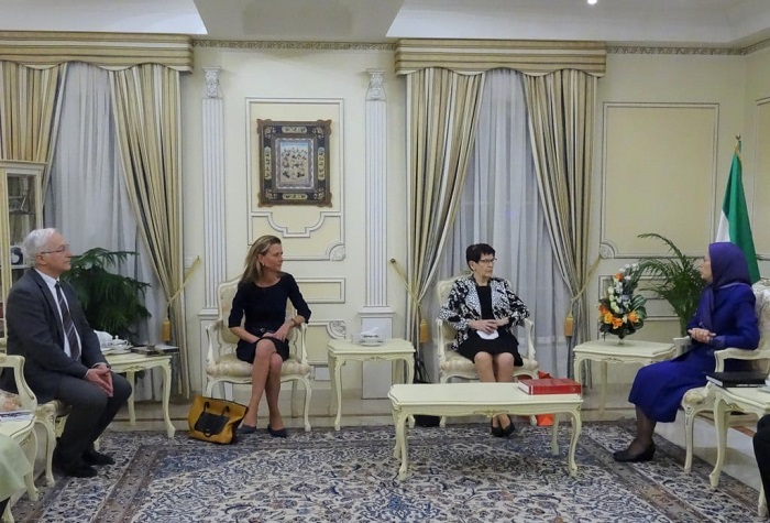MEK Iran: Maryam Rajavi Meets with German Delegation in the Effort to Safeguard MEK Members