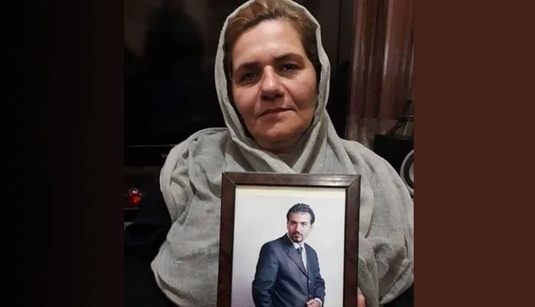 Farangis Mazloumi under daily pressure for son’s imprisonment, torture