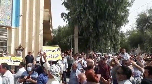 nationwide protests for the tenth day in Ahvaz, Dorud, Shush, and Shushtar. They chanted “Death to Raisi”, “We shall fight to get our rights back”,