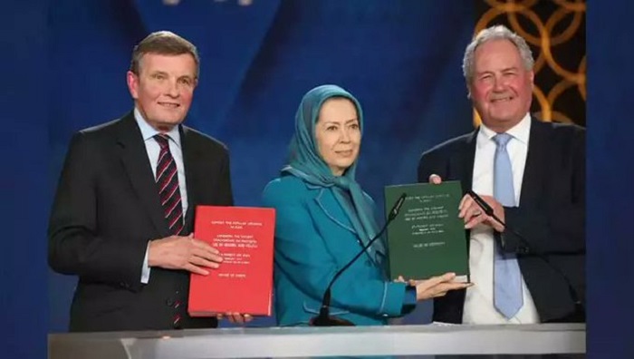 Mr. Jones and Mr. Blackman presented Mrs. Rajavi with a statement signed by 250 members of both Houses of the British Parliament from all parties in support of the Iranian people's nationwide uprising