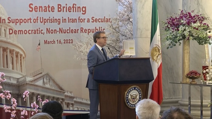 Ambassador Lincoln Bloomfield Jr., Assistant Secretary of US State for Political-Military Affairs, addressed a bipartisan conference in the US Senate on Thursday to dispel allegations surrounding Iran's principal opposition group, the People’s Mojahedin of Iran (PMOI/MEK).