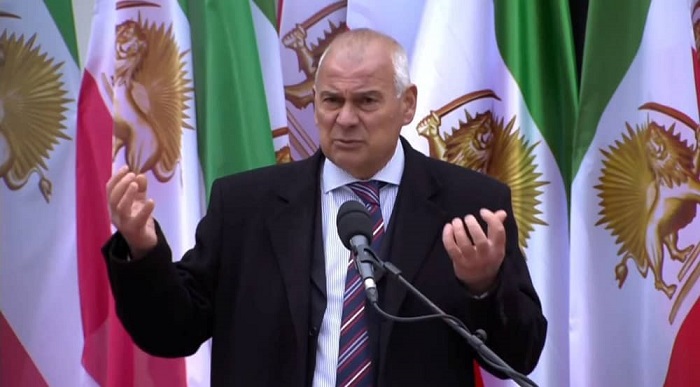 Former Member of the European Parliament Paulo Casaca, who addressed the rally, spoke about the courage and persistence of the Iranian people in their struggle for liberation.
