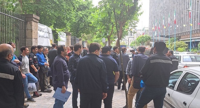 The Iranian nationwide uprising entered its 223rd day on Wednesday, with industrial workers continuing their strike for the sixth day.