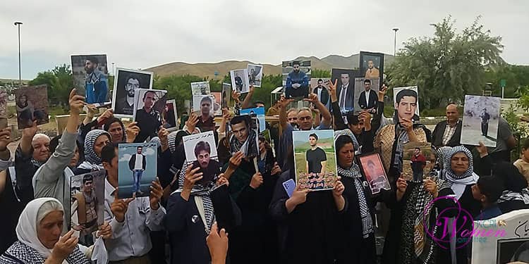 Over 40 mothers seeking justice for their children slain during the Iran uprisings were arrested by the IRGC Intelligence forces after visiting Aychi Cemetery in Saqqez.