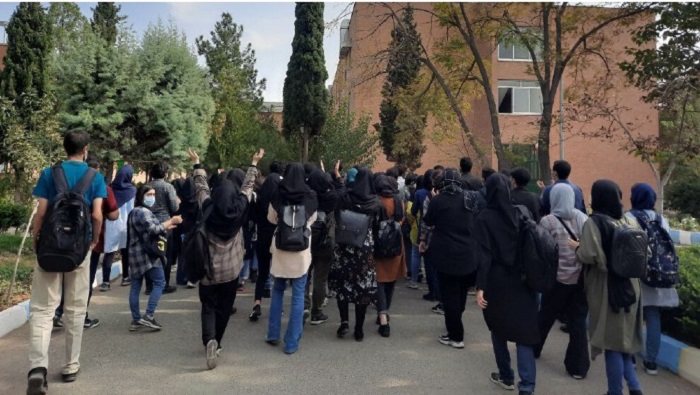 At the commencement of the new academic season, Iranian president Ebrahim Raisi voiced his apprehensions regarding the communication patterns among students.