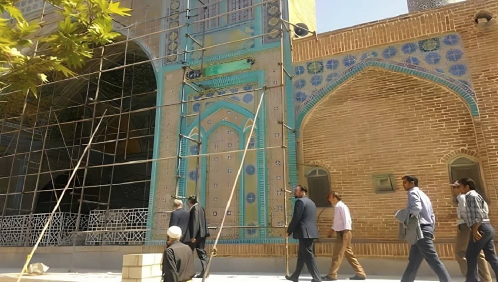 In recent months, allegations of corruption and embezzlement have engulfed the Tehran Municipality, with new scrutiny centering on the funding and support of local mosques.