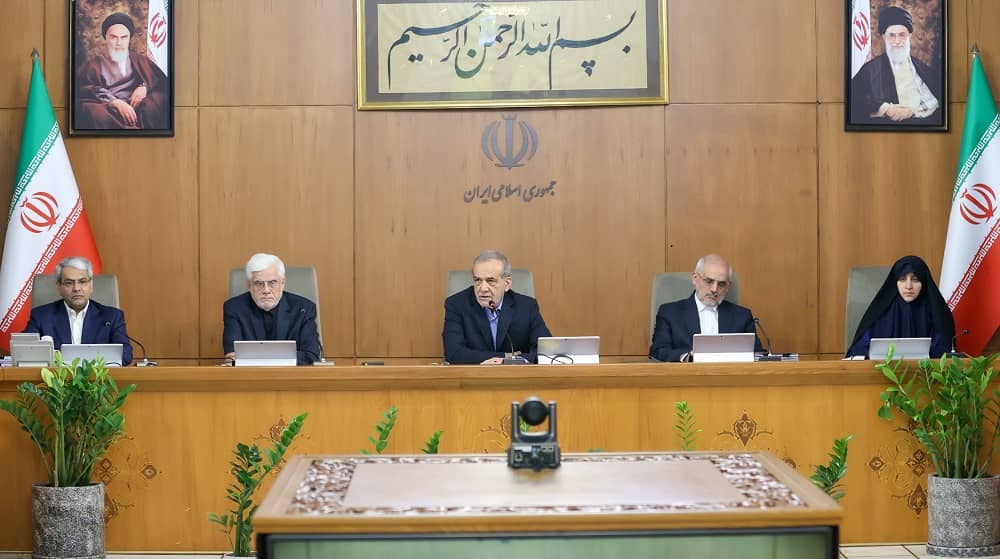 Less than a month after the official formation of Masoud Pezeshkian’s government, endorsed by Supreme Leader Ali Khamenei, rival factions within Iran’s clerical regime are embroiled in conflict over the new cabinet’s composition.