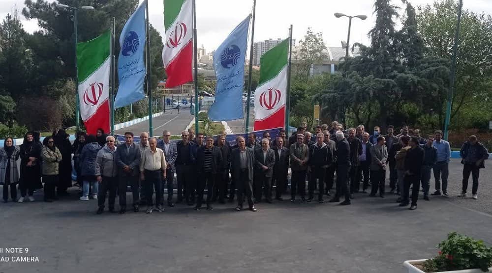 iran-tabriz-itc-retirees-protest-29092024 In recent weeks, Iran has witnessed a surge of protests as citizens from various sectors, including retirees, healthcare workers, and oil employees, take to the streets demanding economic reforms and improved living conditions.