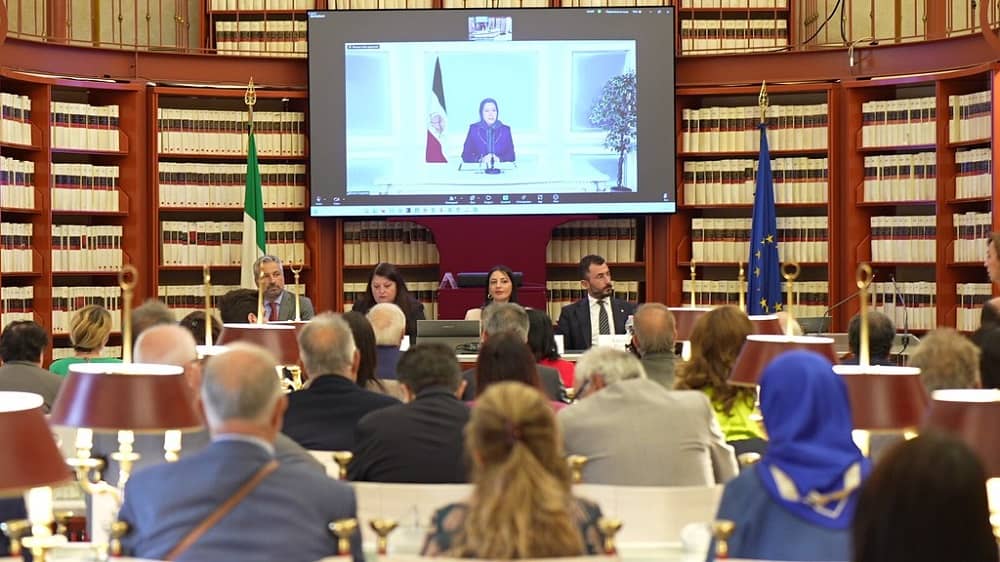 On September 25, 2024, the Italian Parliament held a conference titled “Iran: No to Executions – A Call for Justice.” This event brought together Italian senators, members of Parliament, and international human rights advocates to denounce the Iranian regime’s increasing use of executions as a tool for oppression.